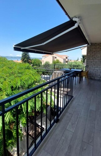 Thumbnail 4989916 - 12