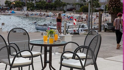 Thumbnail 4989984 - 6