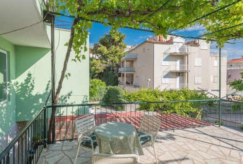 Thumbnail 4990023 - 7