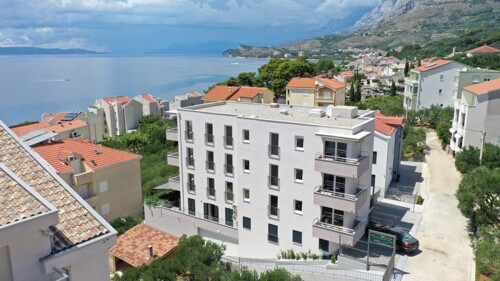 Thumbnail 4990034 - 10