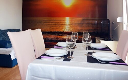 Thumbnail 4990050 - 1