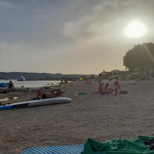 Thumbnail 4990154 - 9