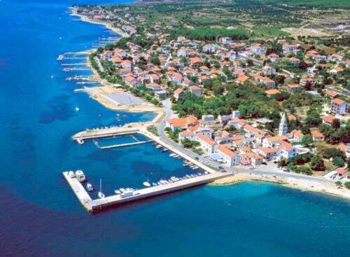 Thumbnail 4990154 - 2