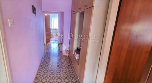 Thumbnail 5031381 - 12