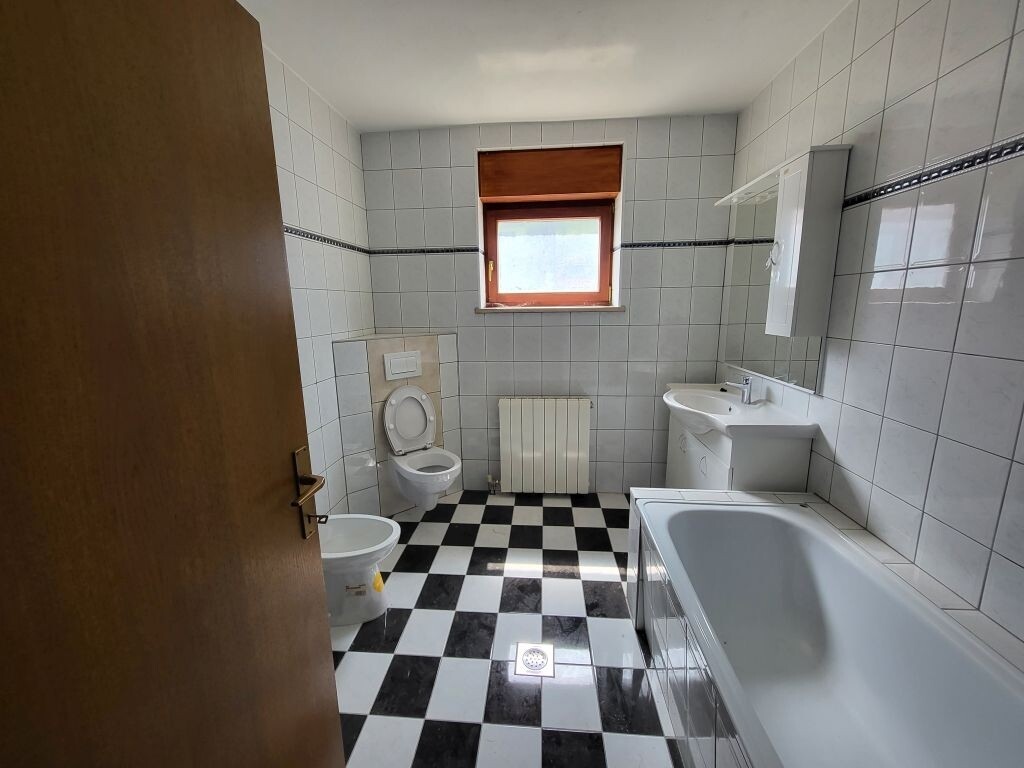 Image 5032749 - 14
