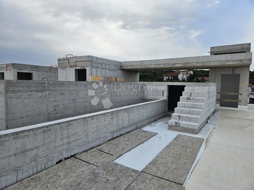 Image 5040557 - 23