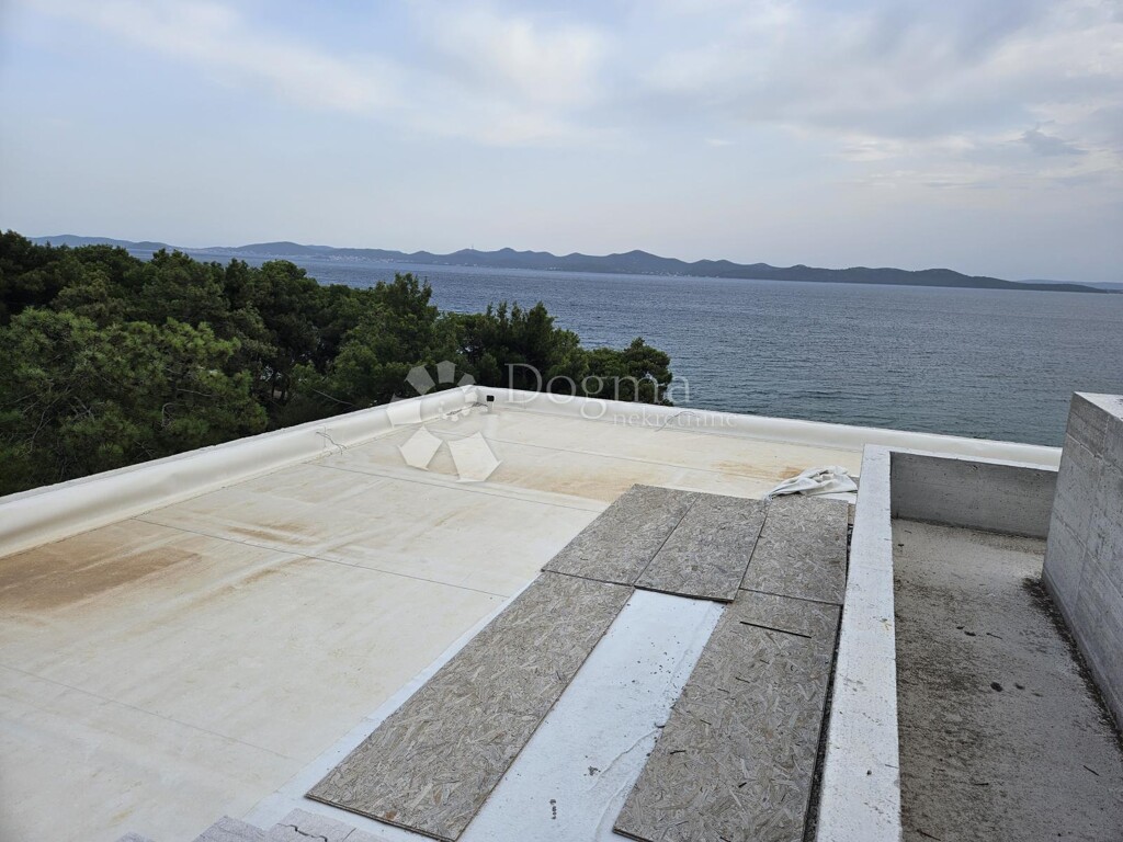 Image 5040557 - 22