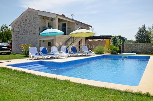 Thumbnail 5075241 - 1