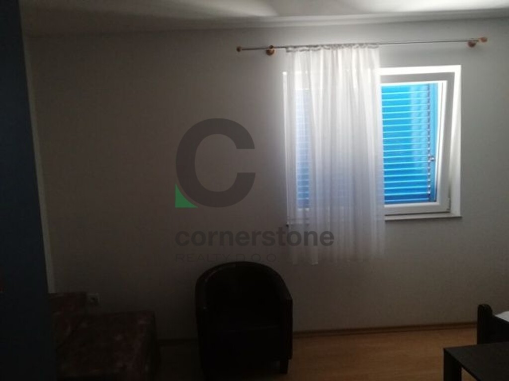 Image 5075501 - 9