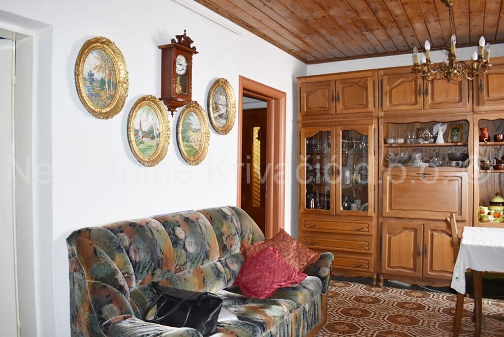 Image 5078105 - 9