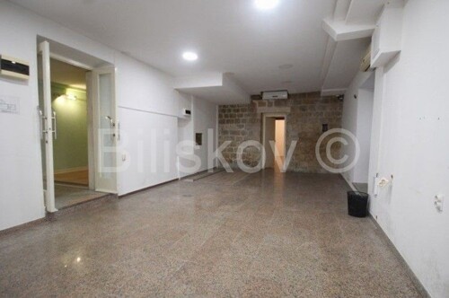Split, Grad poslovni prostor 112 m2 u prizemlju