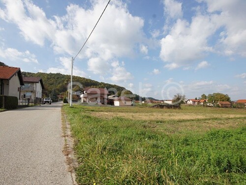 Građevinsko zemljište u Podvrhu - Samobor