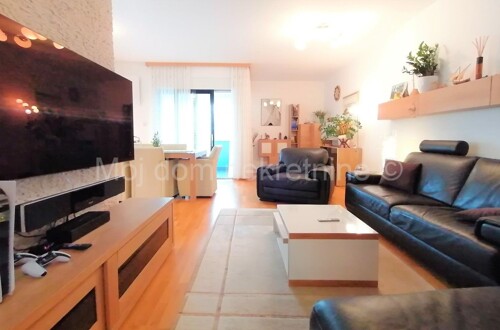 Novi Jelkovec, predivan 4 soban s loggiom, GARAŽA s 2PM, 95.17m2