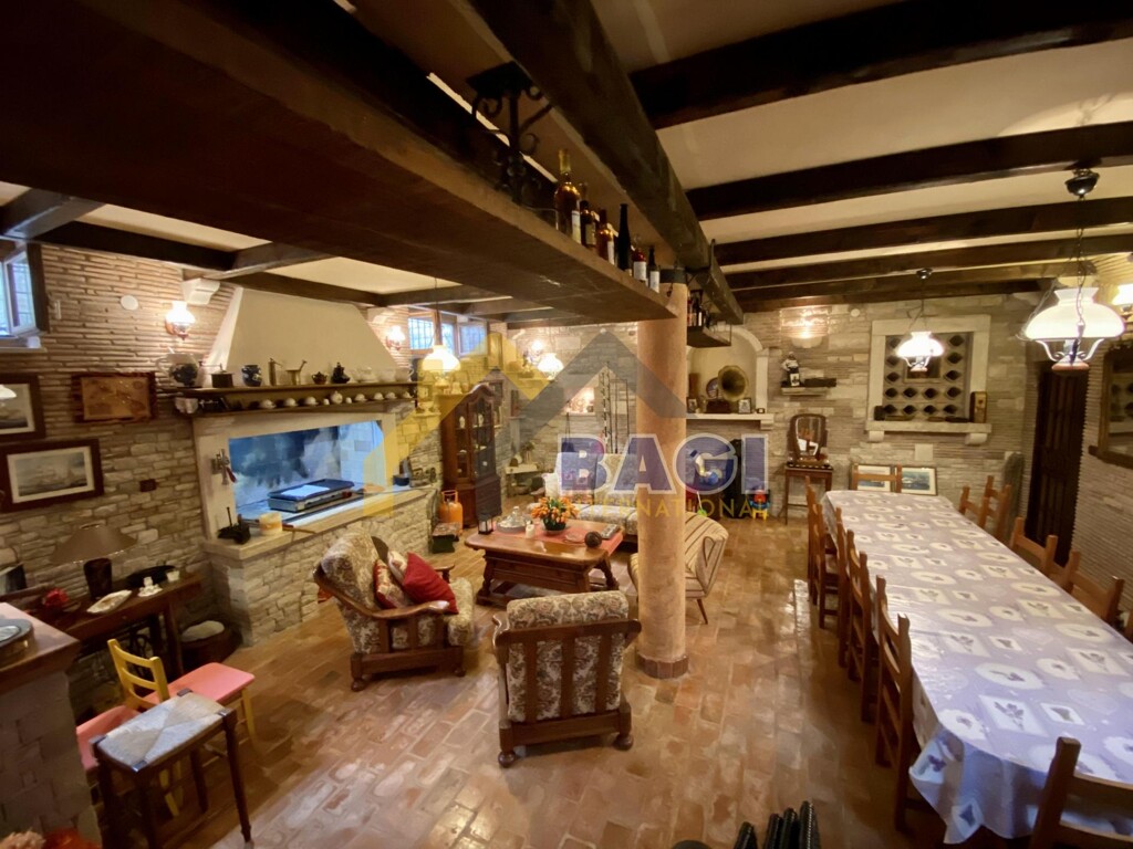 Image 5098663 - 15