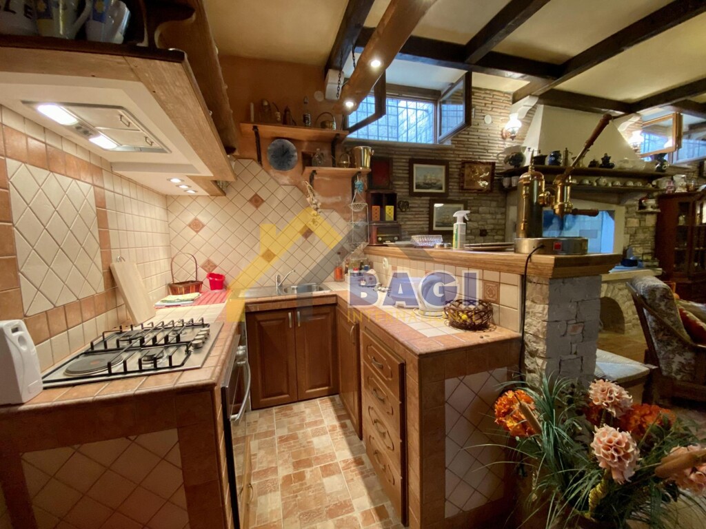 Image 5098663 - 6