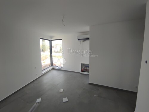 Thumbnail 5115206 - 6