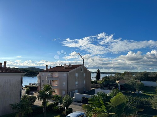 Thumbnail 5122025 - 3