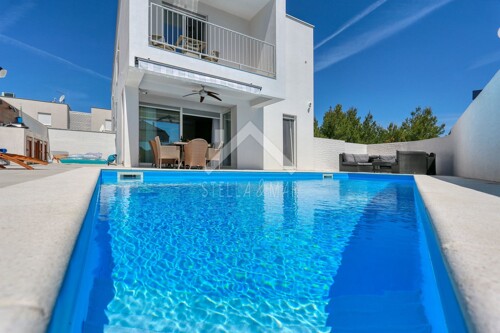 Prekrasna Vila 50m od mora - Zaton