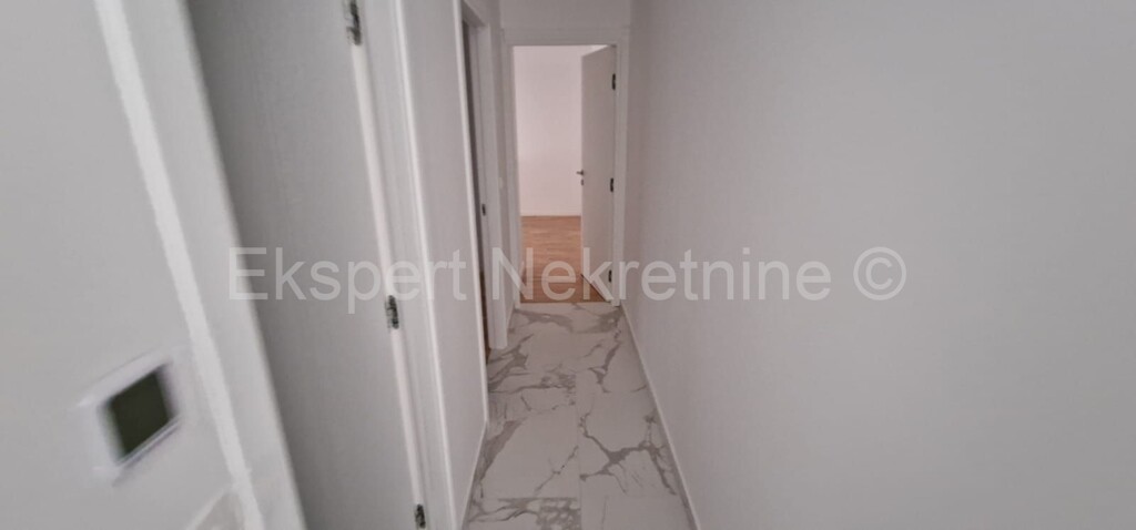 Image 5138623 - 6