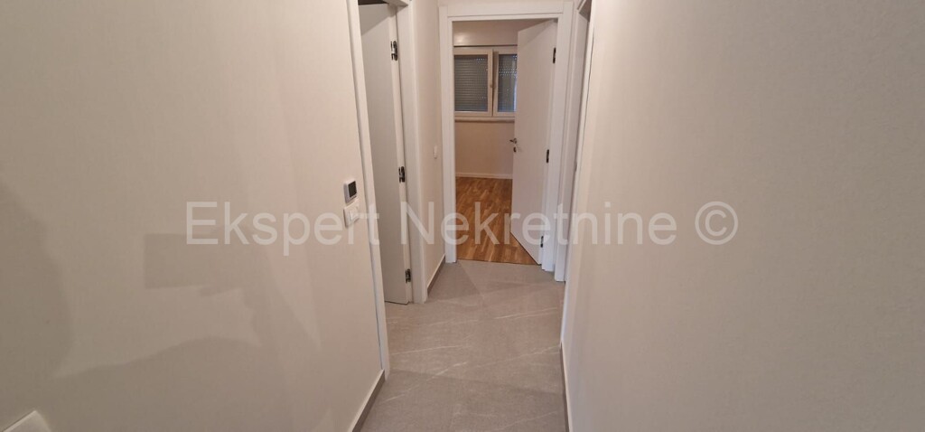 Image 5138627 - 6