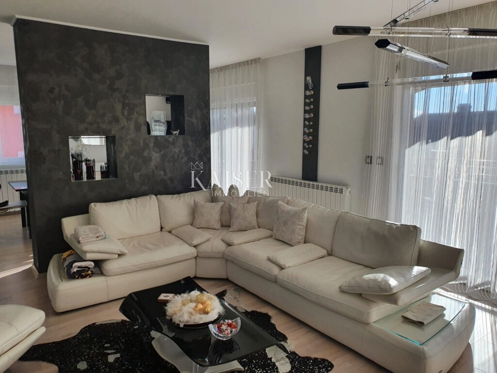 Image 5147815 - 1