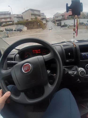 Selidbe Split kombi prijevoz najam kombija međunarodne selidbe