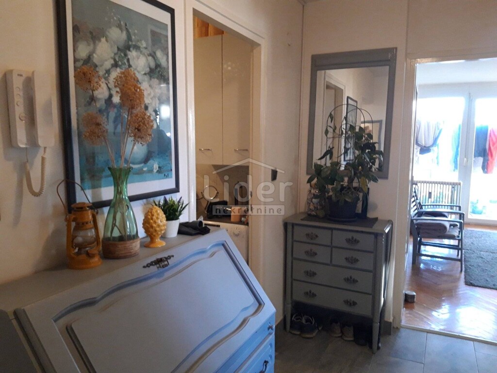 Image 5178710 - 7