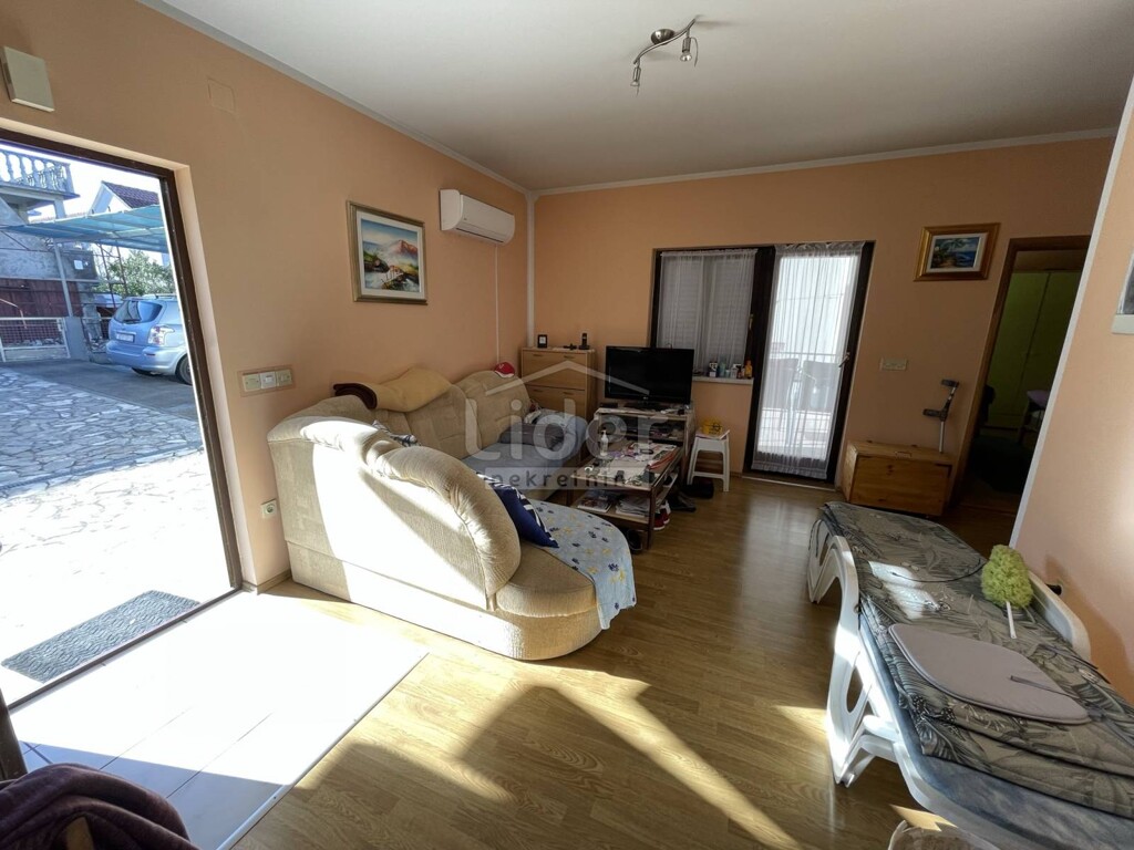 Image 5178730 - 5