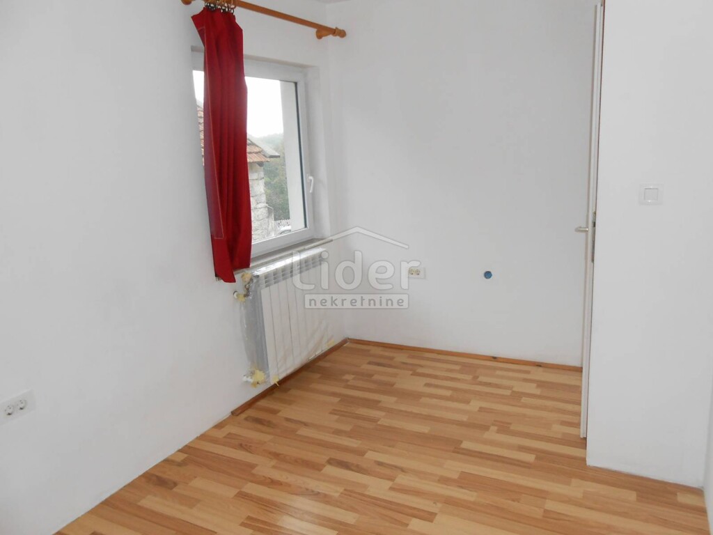 Image 5178863 - 8