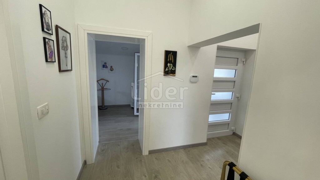 Image 5178969 - 23