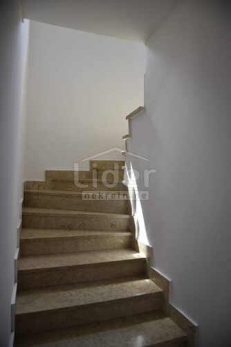 Thumbnail 5178994 - 6