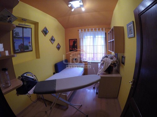 Thumbnail 5179085 - 10