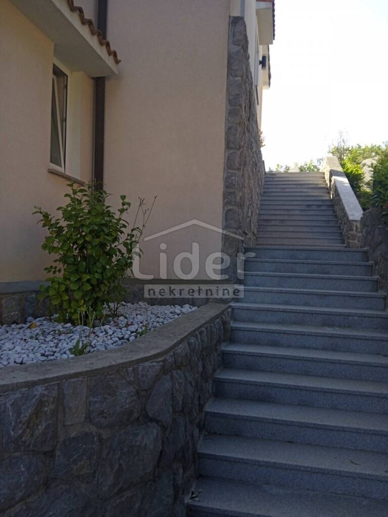 Image 5179152 - 5