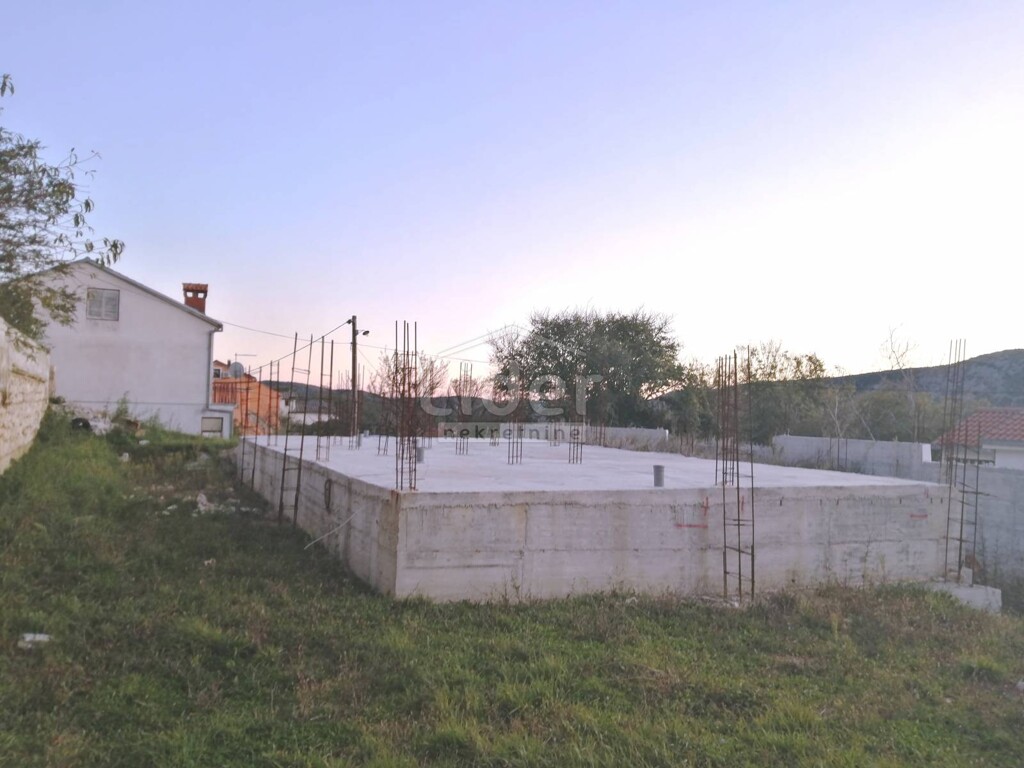 Image 5179518 - 2