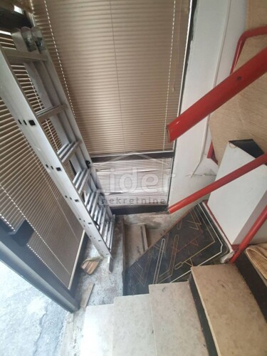 Thumbnail 5179595 - 4