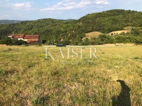 Istra, Pazin - građevinsko zemljište s pogledom na jezero Bu