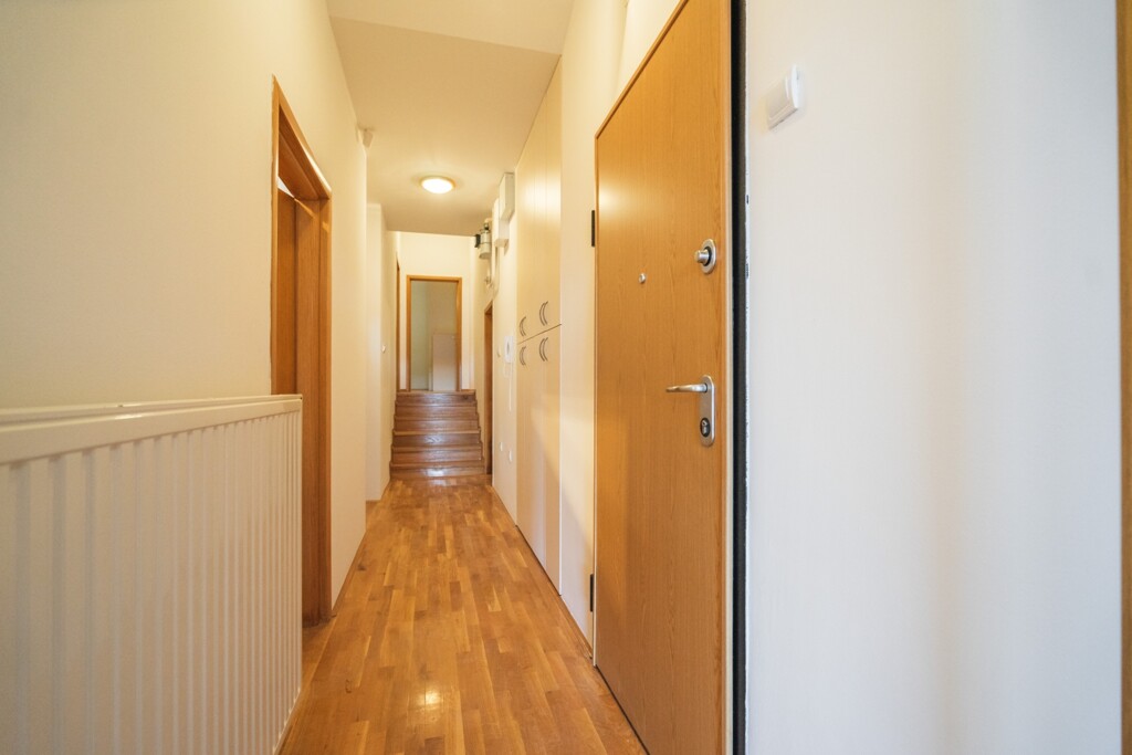 Image 5182275 - 15