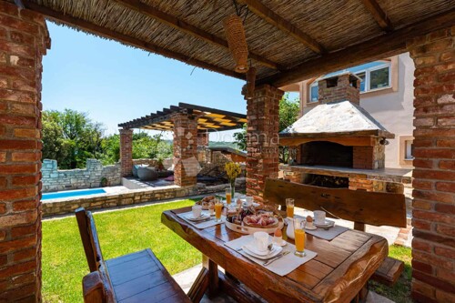 Thumbnail 5195015 - 3