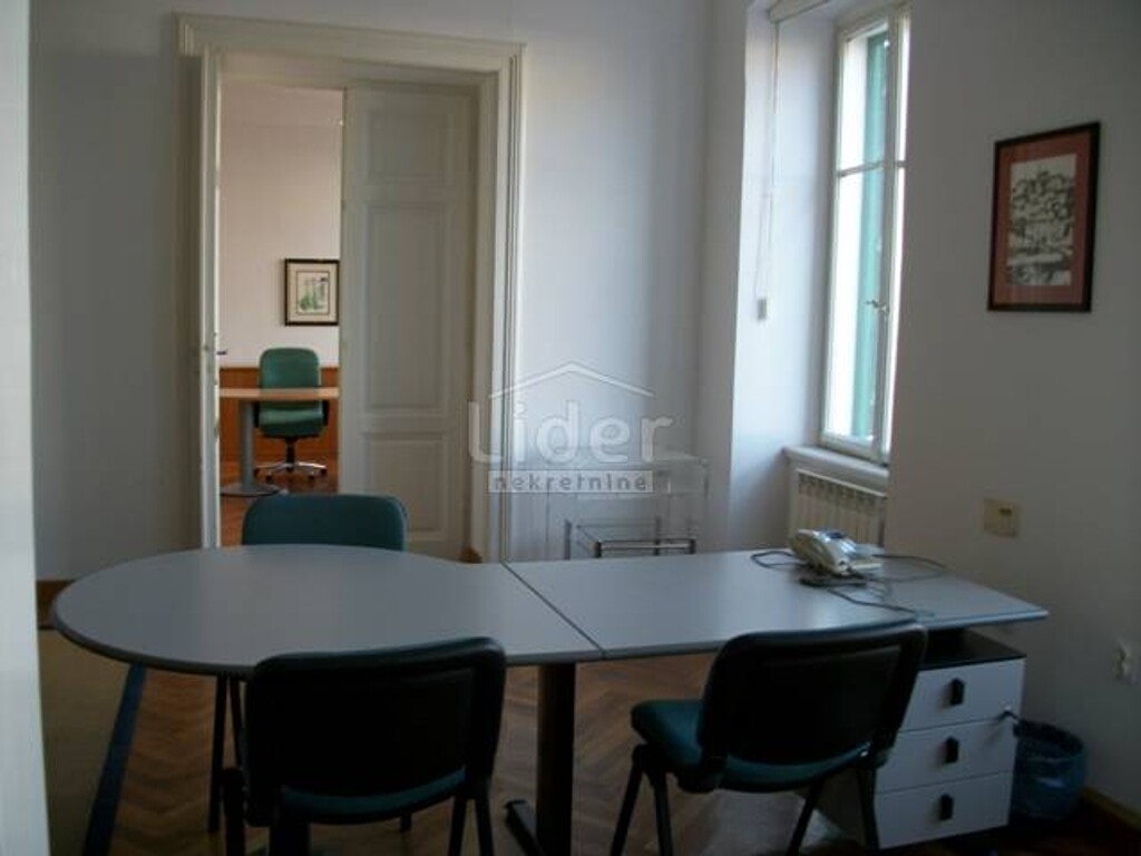 Image 5195686 - 3