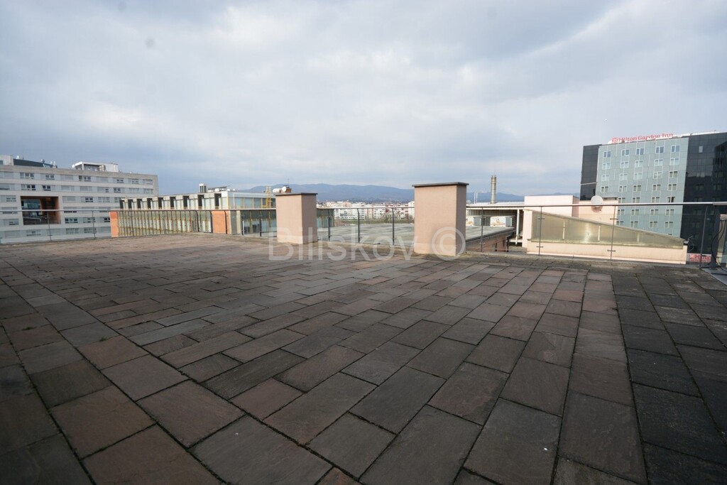 Image 5198235 - 8