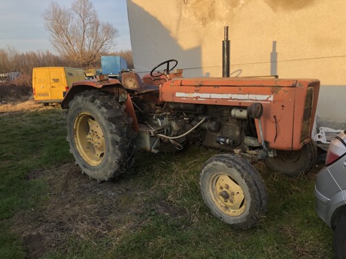 Traktor Ursus 355 ima papire ispravan, moguće plaćanje na rate (01-36 rata)