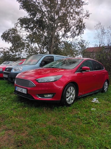 Focus Titanium zamjena za Kombi ili Caddy malo kilometara