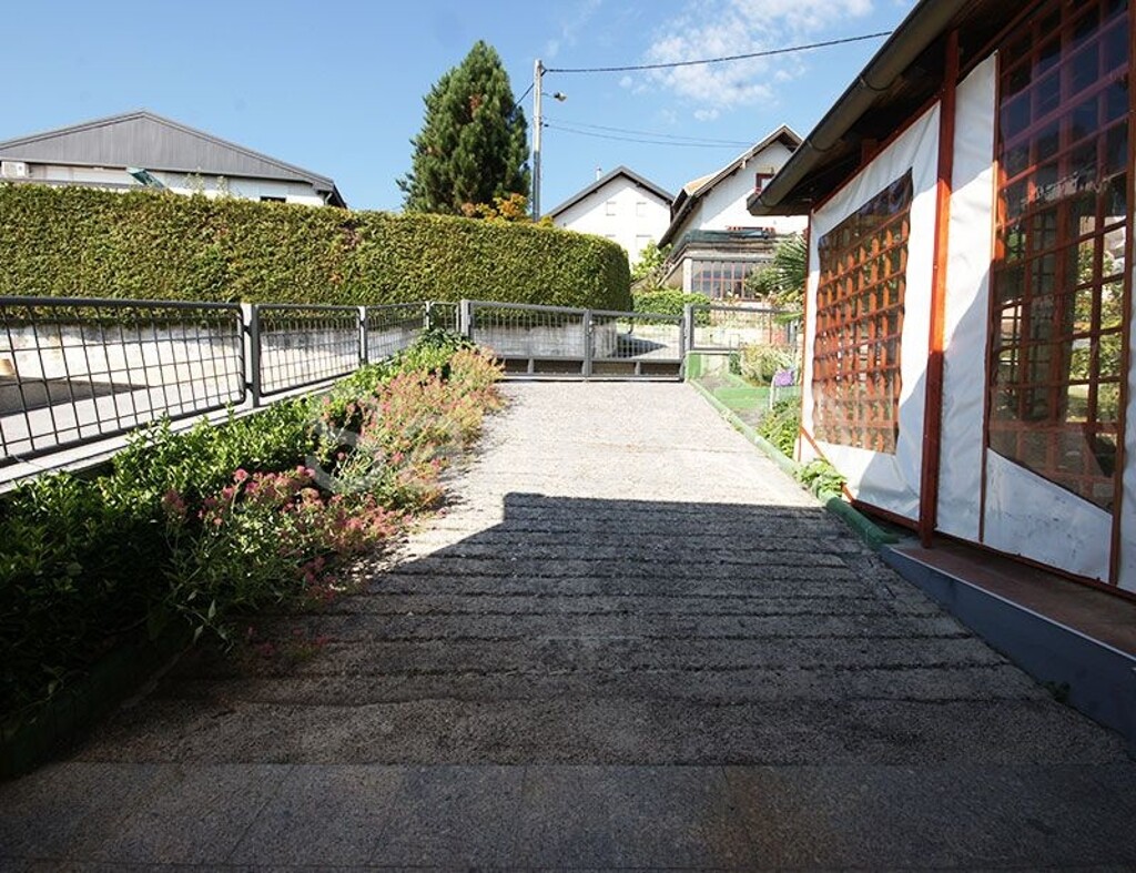 Image 5212305 - 13