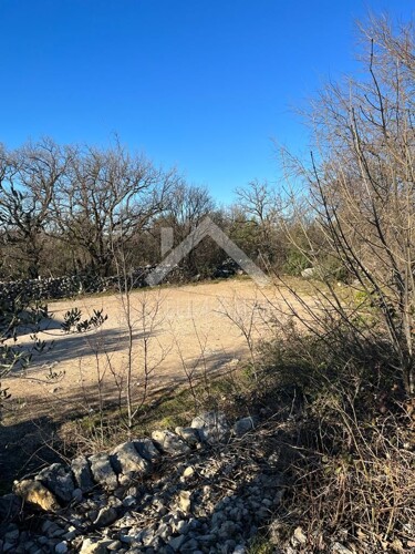 Građevinsko zemljište sa pogledom na more 1240m2 - Maslenica
