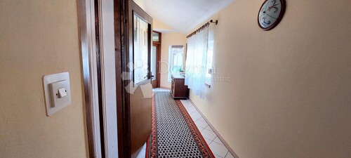 Thumbnail 5218027 - 4