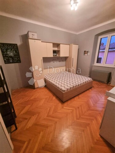 Thumbnail 5230684 - 13