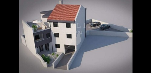 Thumbnail 5231300 - 3