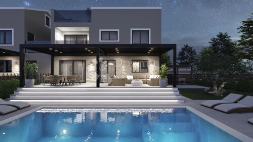 Thumbnail 5233114 - 1