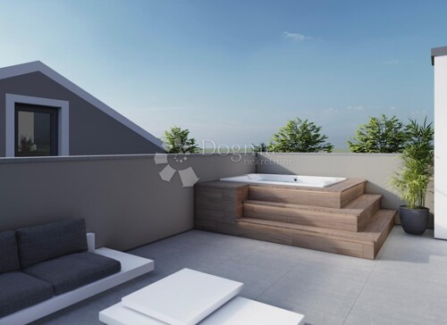 Thumbnail 5233114 - 4