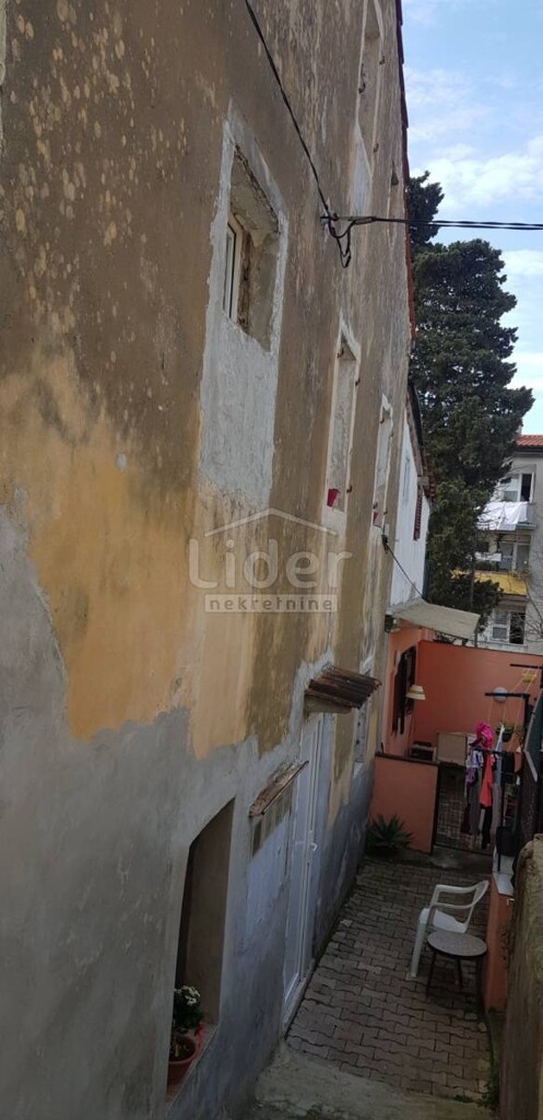 Image 5236518 - 9